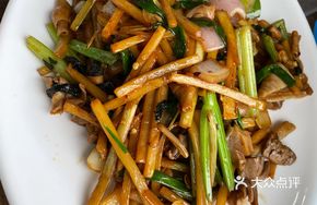 Sour Bamboo Shoots Chicken Offal