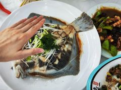 -日照大牌檔•小船海鲜(万平口店)