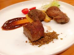 -more than meow吴止猫主题餐厅(承德 中船汇店)