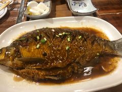 -霄汉牛三鲜湖北砂锅菜(万松园2店)