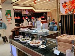 -君来湖滨饭店·玫瑰园