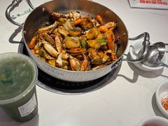 -七欣天香辣蟹火锅(闵行浦江欢乐颂店)