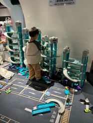 -MINI MARS KIDS CLUB亲子家庭中心(长宁天山店)