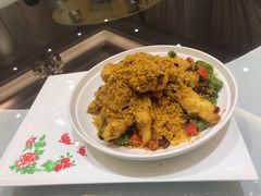 避风塘炒帝王蟹-君德澜酒家·创意粤菜(金山谷店)