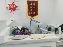 -蕾特恩专业祛痘·皮肤管理