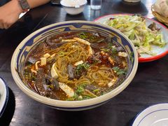 -蓝田九大碗民俗食府(蓝田店)