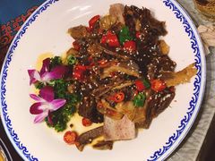 -一个勺子新疆锡伯主题私房菜(红墙巷49号院店)