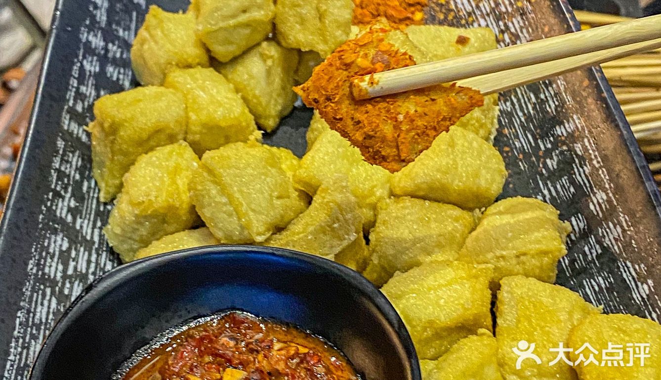 成都‼️露营风公路酒吧🏕️街边喝酒吃烧烤巨巨爽