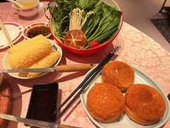 -囍凤楼·粤菜·点心·火锅(温特莱店)