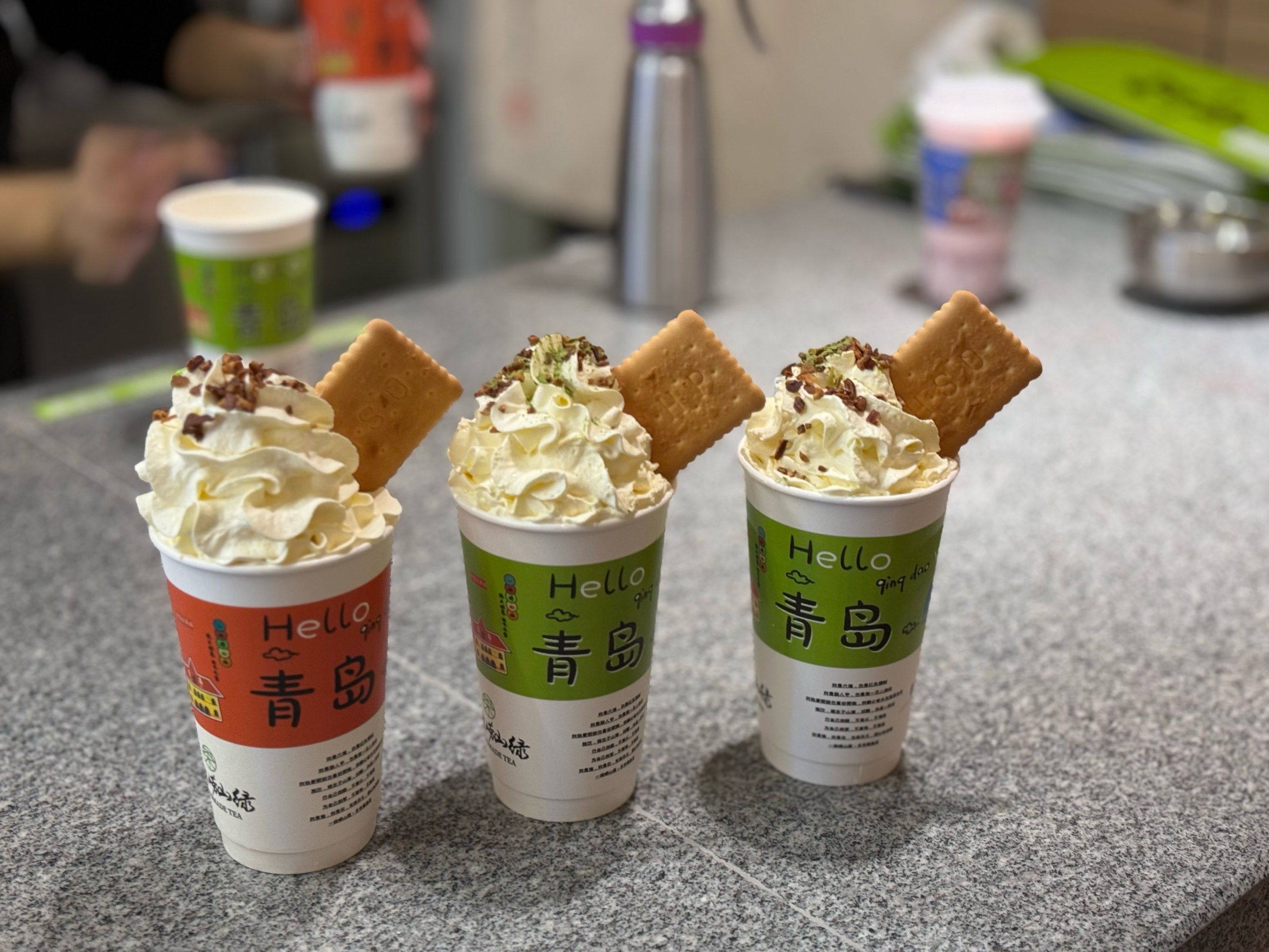 0元玩转这座城

在青岛探寻到一家宝藏奶茶店,招牌"一抹崂山绿"