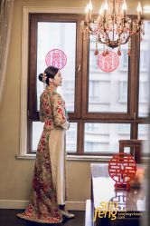 -Flora婚纱礼服定制租赁店