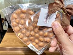 -Laderach 莱德拉(上海环贸iapm店)