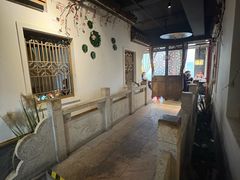 -红灯笼大酒楼(通湖路店)