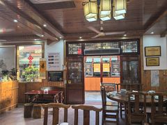 -芦茨金富饭庄·25年老字号·专做稻草鸡