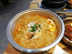 -金顺韩式烤肉·网红烤肉店(广利路店)