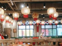 -周小明火锅(黑金冠社区店)