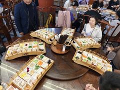 -香麒园·过桥米线·南湖雅宴