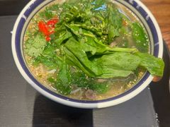 -云阿蛮云南生烫牛肉米线(奉贤路店)