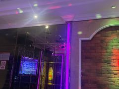 -麦度量贩式KTV(中联广场店)