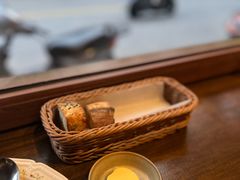 餐前面包-Bistro Les Lilas丁香花小酒馆