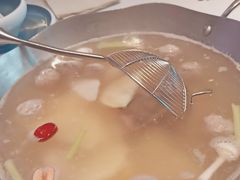 -左庭右院鲜牛肉火锅(金山万达店)