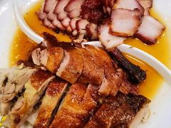蜜汁肥叉-澳门陈光记烧味饭店(南京德基广场店)
