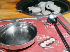 -青瓦炭韩潮烤肉(花园道店)