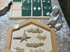 -十八字金·银饰·拼豆·开蚌DIY(魏公芳华里店)