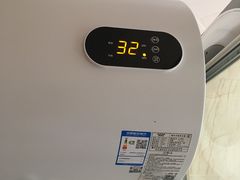 烤鱿鱼-集杰尚品海鲜烤肉自助餐厅(乳山振华店)