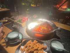 -湊湊火锅·茶憩(新中关购物中心店)