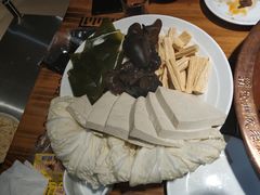 -成老灶火锅鸡(高东街店)