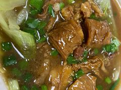牛腩猪肠河粉-珍珍小食店(西华路店)