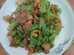 -湖南人家湘菜馆(镇江路店)