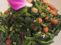 -东口码头·烧鸽子·鱼头泡饼·地方菜(金鹰悦城店)