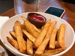 -MAGPIE喜鹊派餐厅(华侨城店)