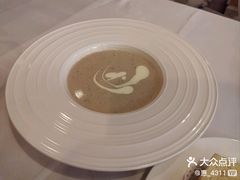 -成桂西餐厅·42年的味道(五大道疙瘩楼店)