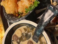 -哥老官重庆美蛙鱼头(宝山龙湖店)