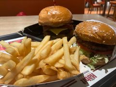 -The Habit Burger Grill 哈比特汉堡(复兴soho店)