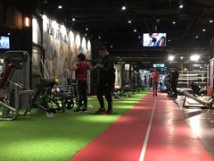 -VLines耀能运动24小时·月付制健身(京广桥店)