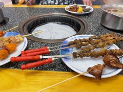 -锤头鲨毛肚海鲜烤肉自助餐厅(国购广场店)