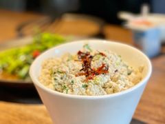 香葱拌石磨手工豆腐-Local泰莲庭(虹鳟鱼店)