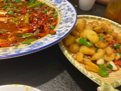 -万重锦·人文川菜馆(骡马市店)