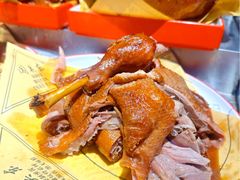 -闯关东东北农家菜(崂山石老人店)