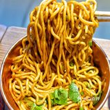 这鸭血肥肠也太好吃了吧👏🏻让人欲罢不能的热卤食光