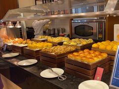 -亚龙湾希尔顿自助餐厅·海鲜·烧烤·沙滩BBQ·现场乐队