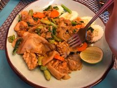 -Pakwan Restaurant & Bar