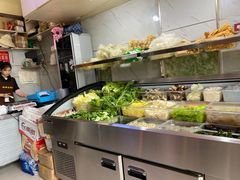 自助取餐区-锅神麻辣烫