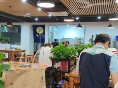 大堂-皖北巫氏三胖地锅鸡(正大店)
