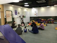 -爱威盛亲子俱乐部·纽约国际早托中心