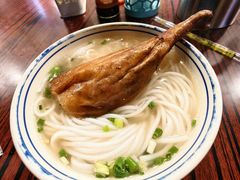 -香辉食馆(新兴路店)